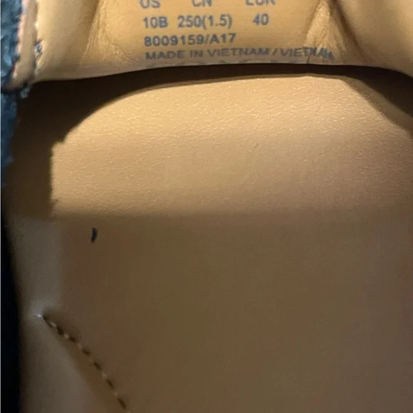 Coach Pre Loved Women's Black Slip On Loafers - Picture 6 of 7